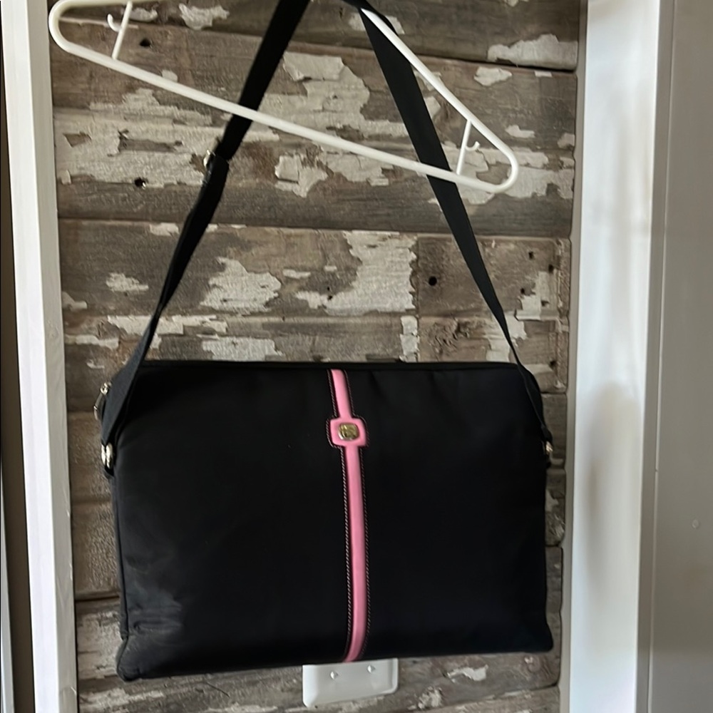 Black and Pink Shoulder laptop, bag with adjustable strap.